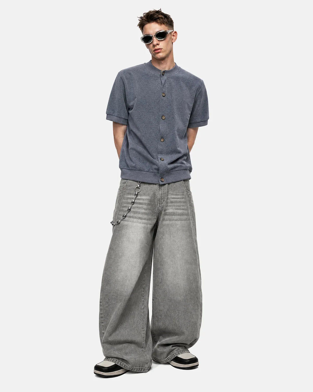 Inflation Streetwear Old Money short sleeve button cardigan in classic design, displayed as a stylish T-shirt on a model.