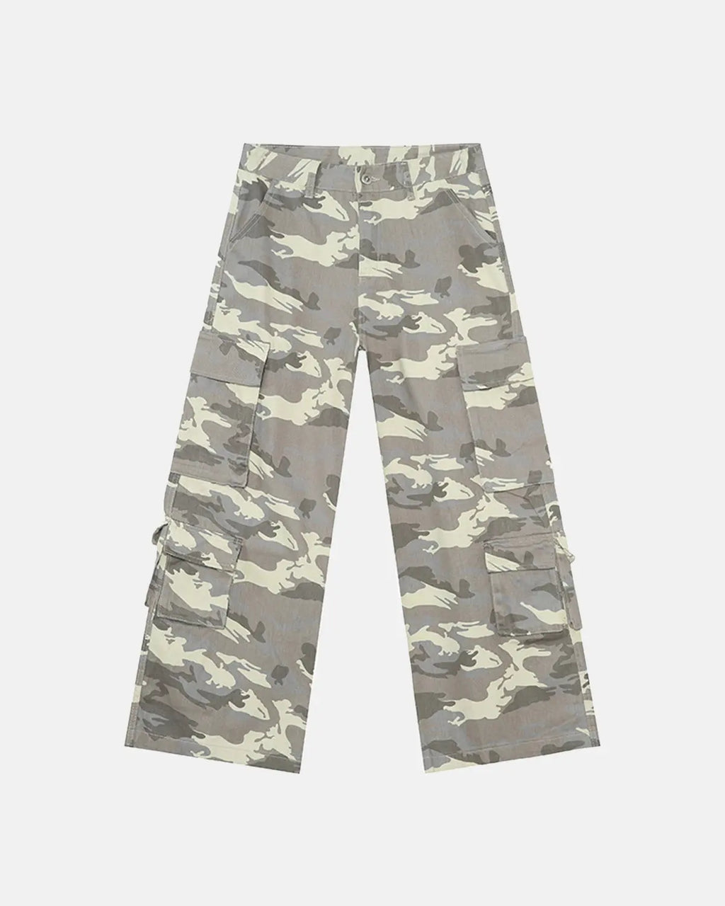 Vintage camo cargo pants by INFLATION, featuring a relaxed streetwear style with multiple pockets and military-inspired design.
