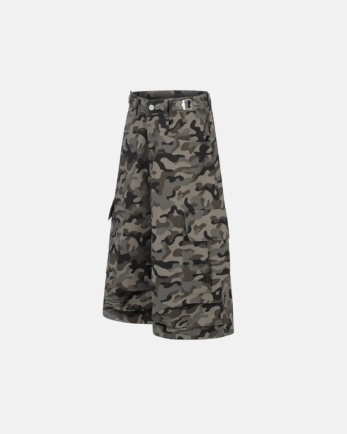 Inflation camouflage streetwear shorts, long pants with a camo pattern, casual urban style, front view showing fit and fabric details.