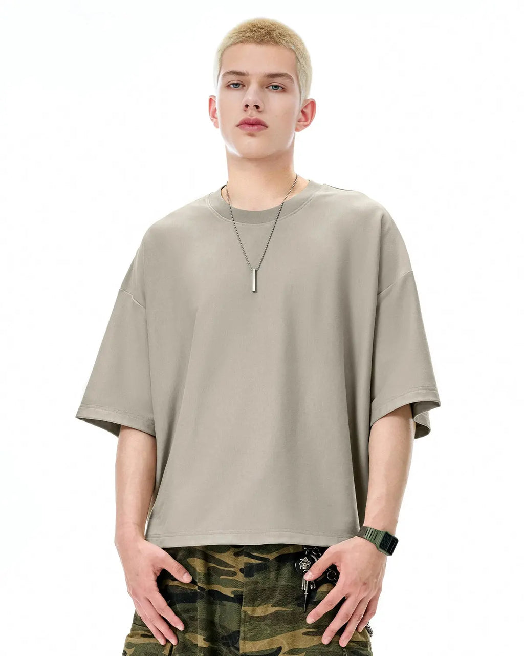 Oversized black boxy T-shirt by Flation Streetwear, featuring a relaxed fit and minimalist design, displayed flat on a white background.
