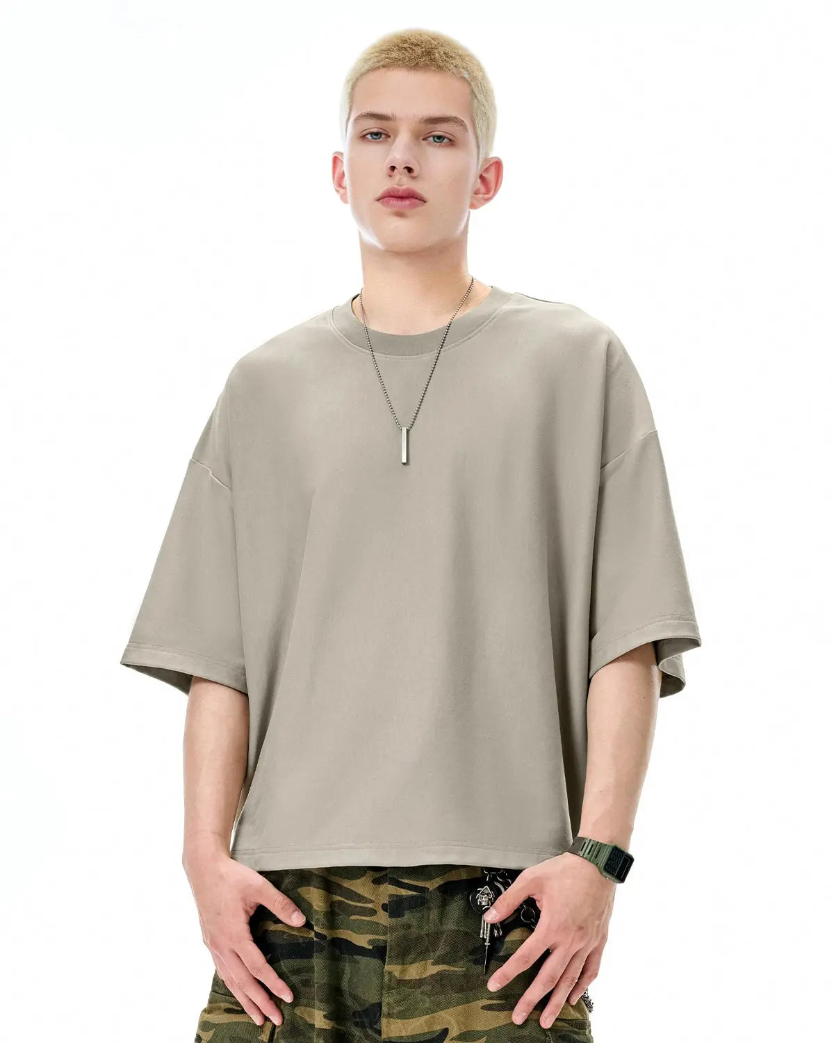 Oversized black boxy T-shirt by Flation Streetwear, featuring a relaxed fit and minimalist design, displayed flat on a white background.