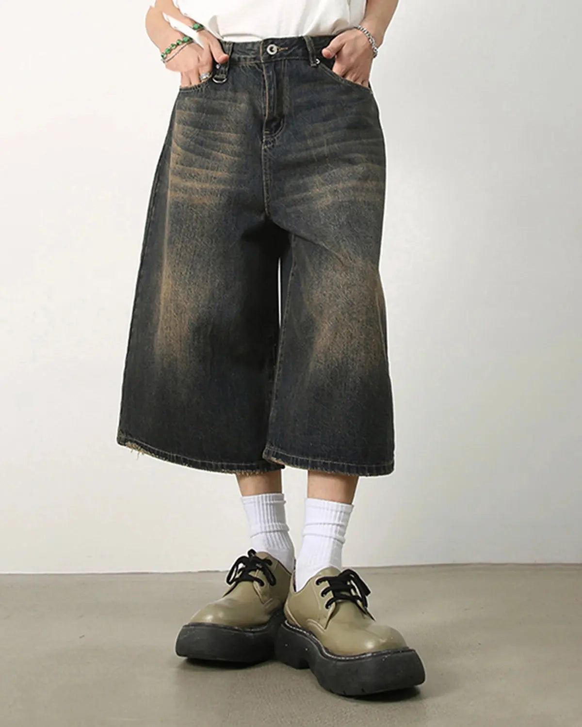 Baggy jumbo jorts by Flation Streetwear, featuring oversized denim shorts with distressed details and a relaxed fit.