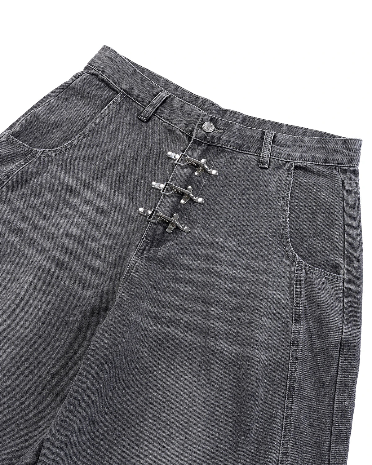 Grey barrel jeans with metal clasp from Inflation Streetwear, featuring a relaxed fit and stylish denim details.