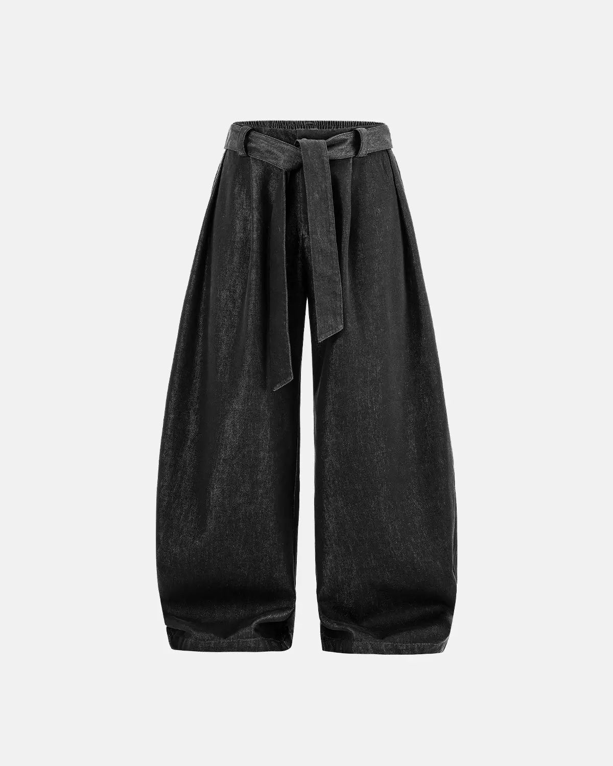 Raw silky denim jeans with belt from Flation Streetwear, featuring a relaxed fit and stylish design.