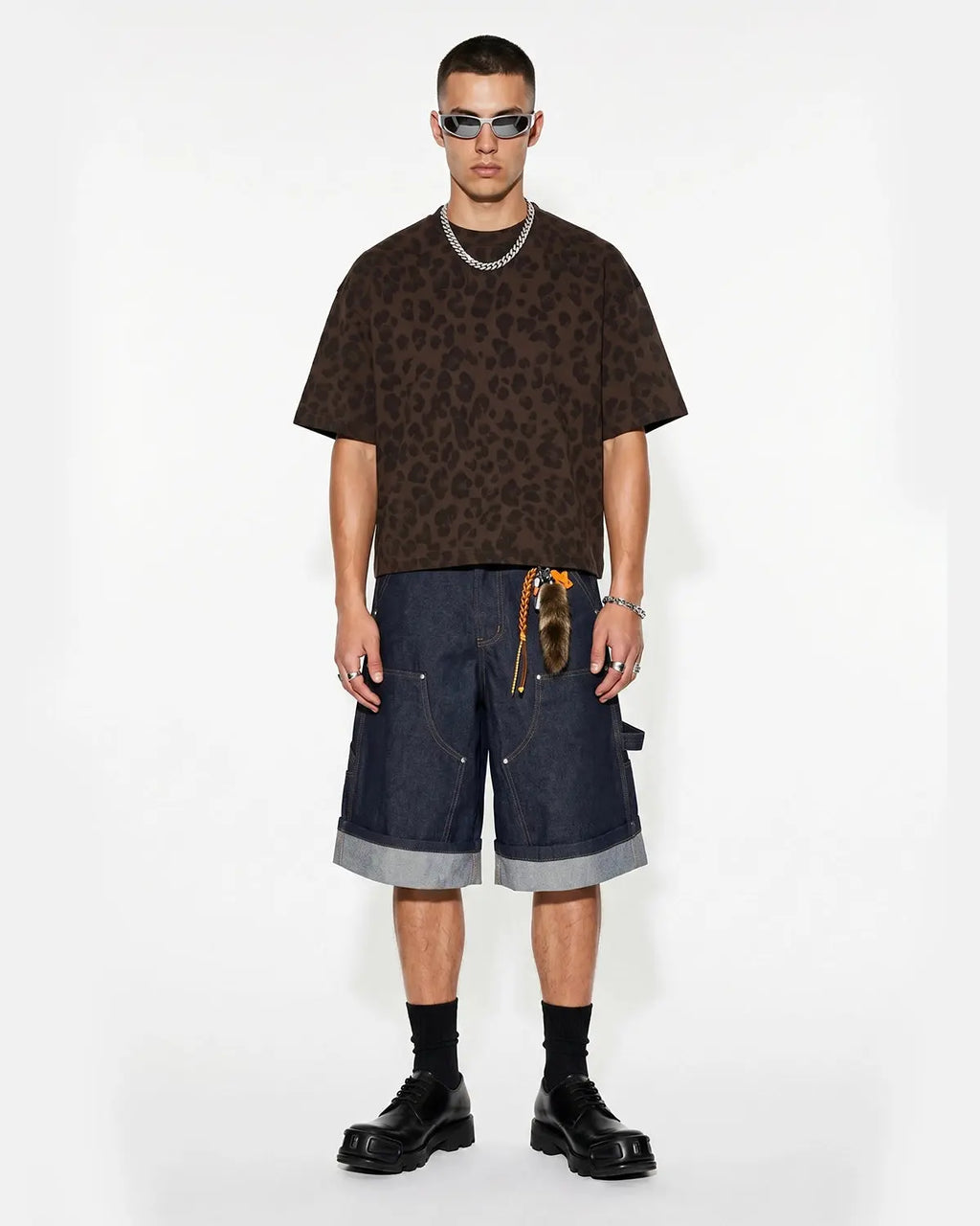 Inflation Streetwear leopard print boxy T-shirt with short sleeves and crew neckline, stylish and casual for everyday wear.