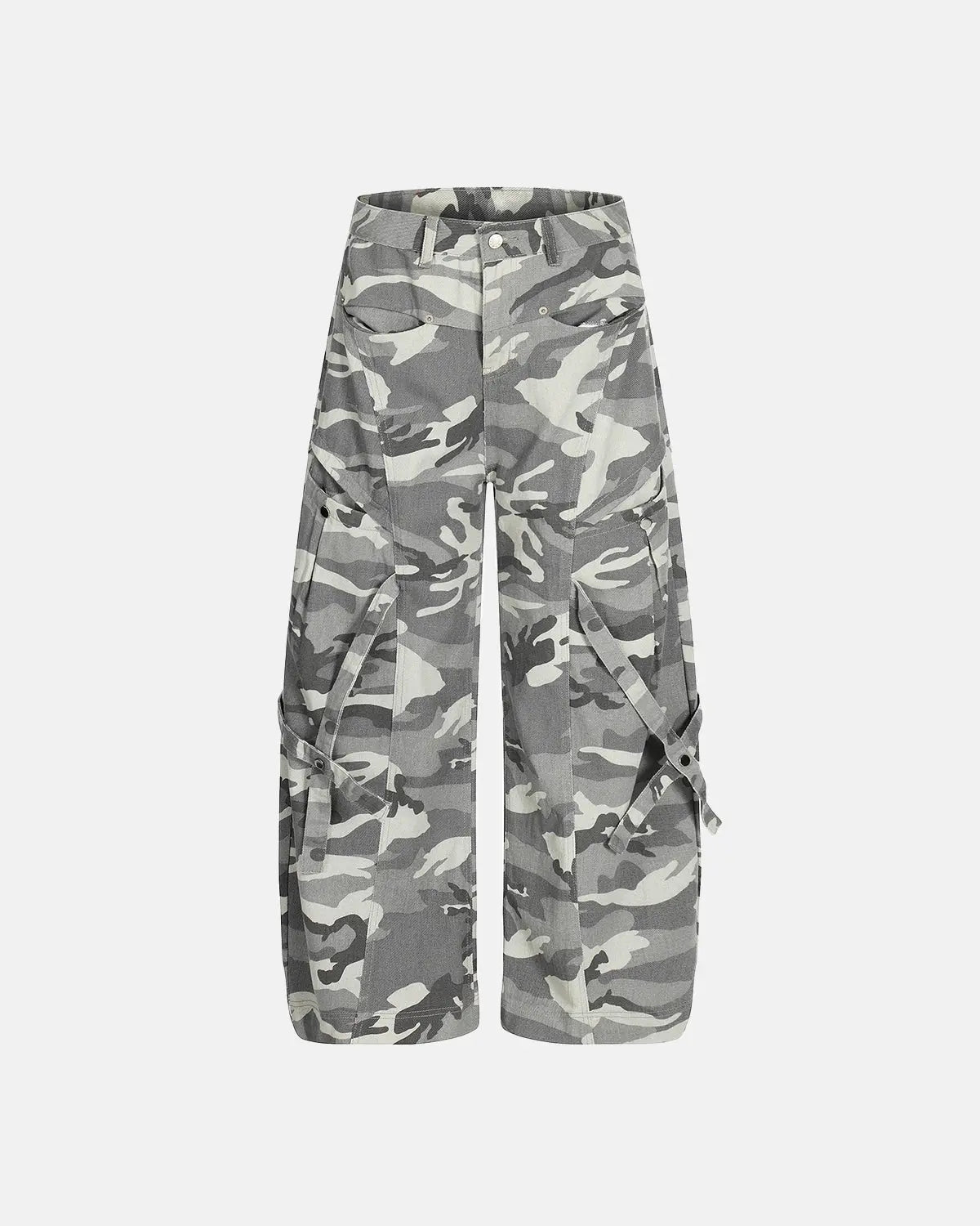 Inflation Multi-Pockets Barrel Camouflage Cargo Pants featuring multiple utility pockets and a relaxed streetwear fit.