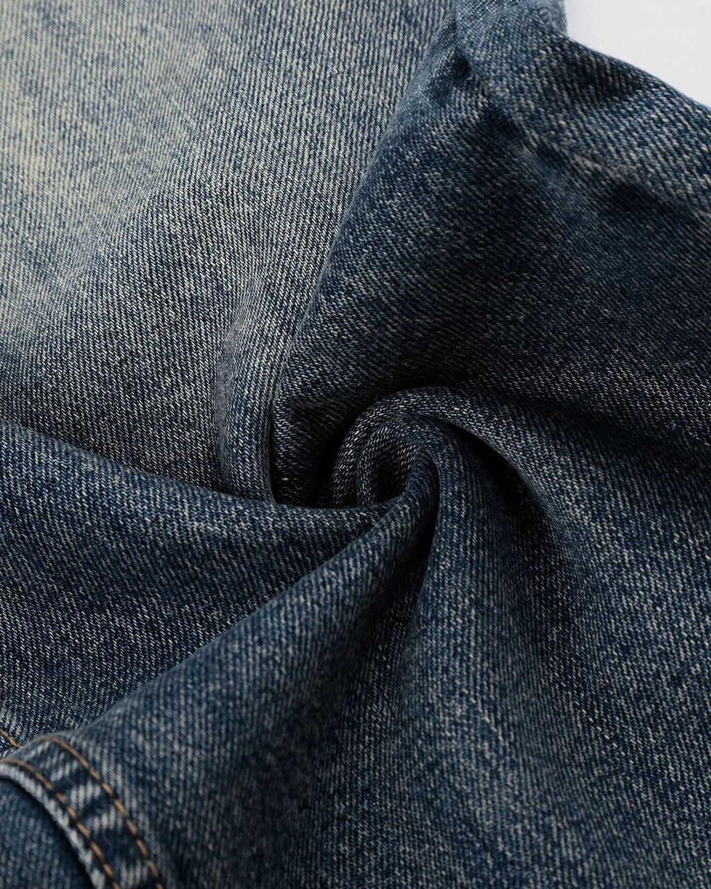 Distressed baggy jeans from Inflation Streetwear featuring a relaxed fit, ripped details, and casual streetwear style.