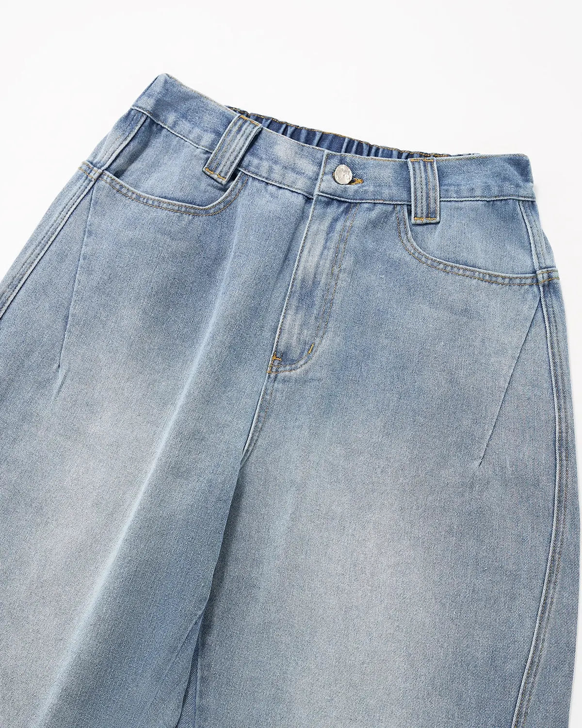 Distressed baggy cargo jeans by Flation Streetwear featuring loose fit, rugged design, and multiple cargo pockets.