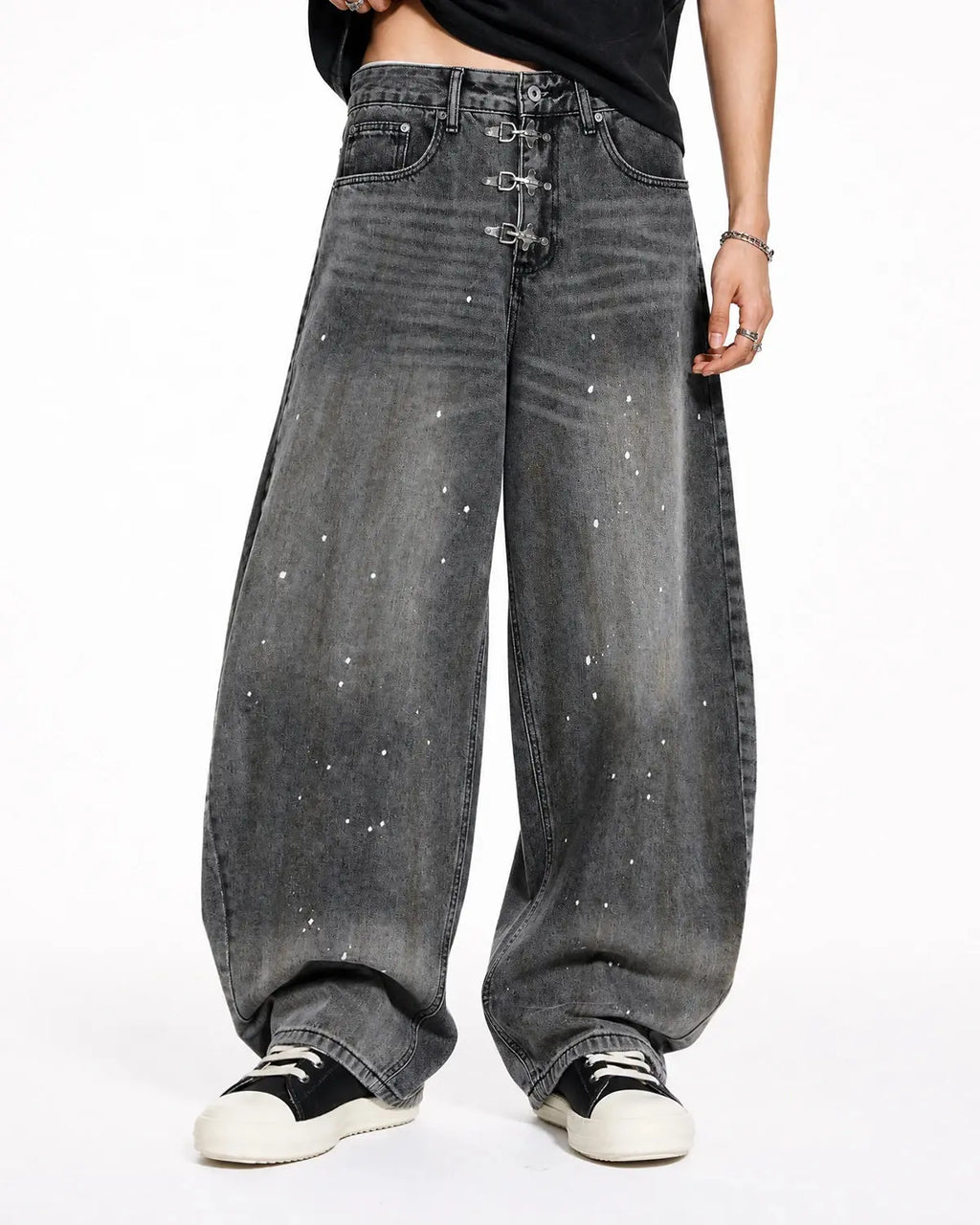 Metal clasp washed barrel jeans by INFLATION, stylish denim pants with a metal clasp detail and a faded, washed finish.