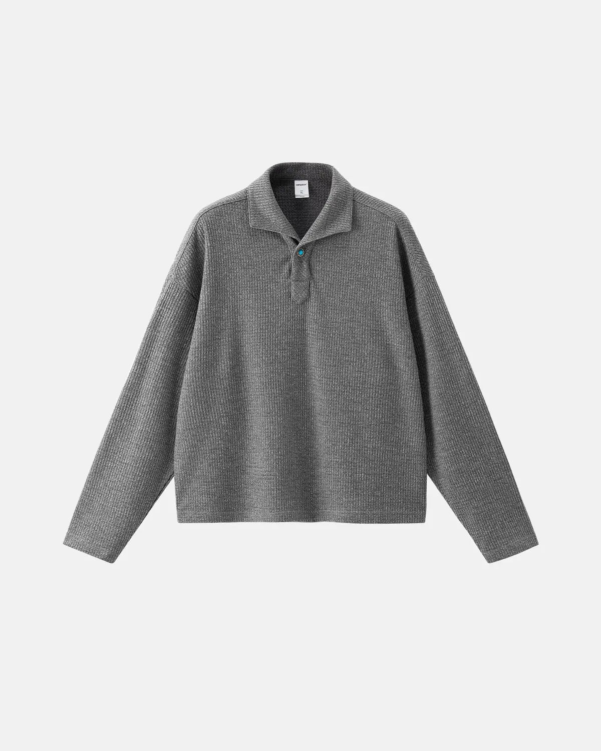 Inflation Old Money Style Knitwear Polo Shirt, classic design with ribbed collar and cuffs, in neutral tones, casual men's t-shirt.