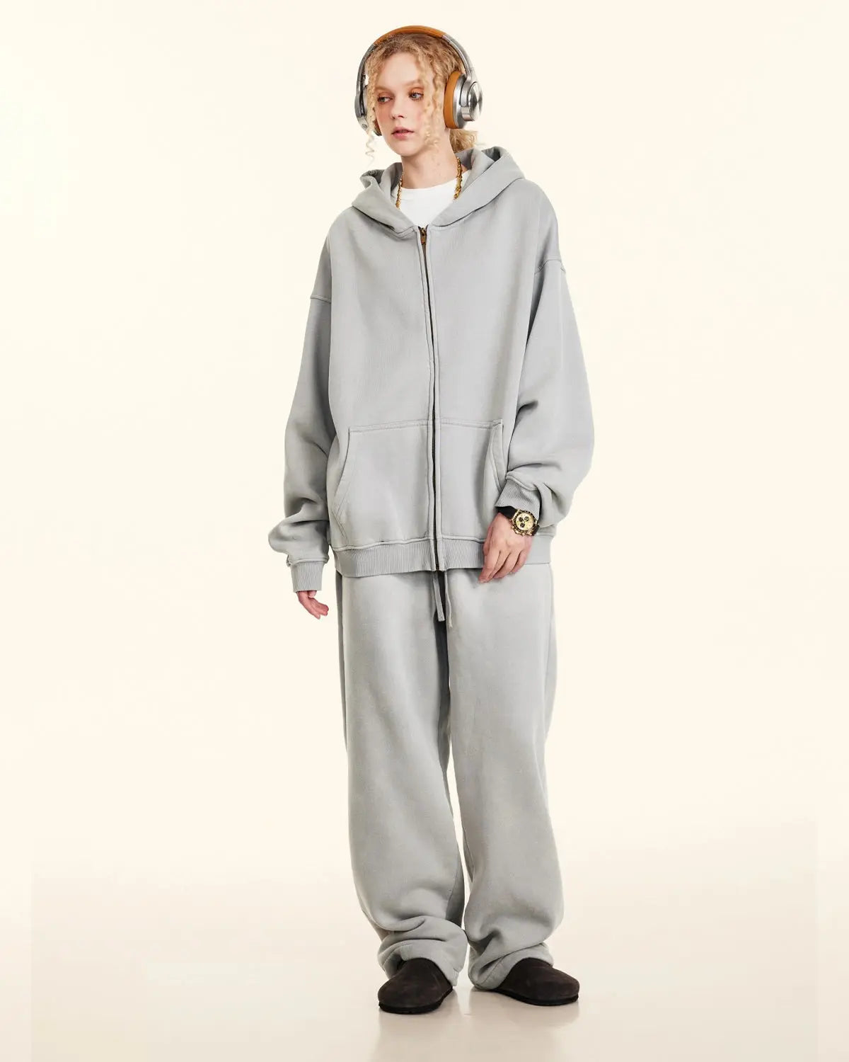Flation straight-leg acid wash sweatpants, casual streetwear pants with relaxed fit and distressed denim look, front view.