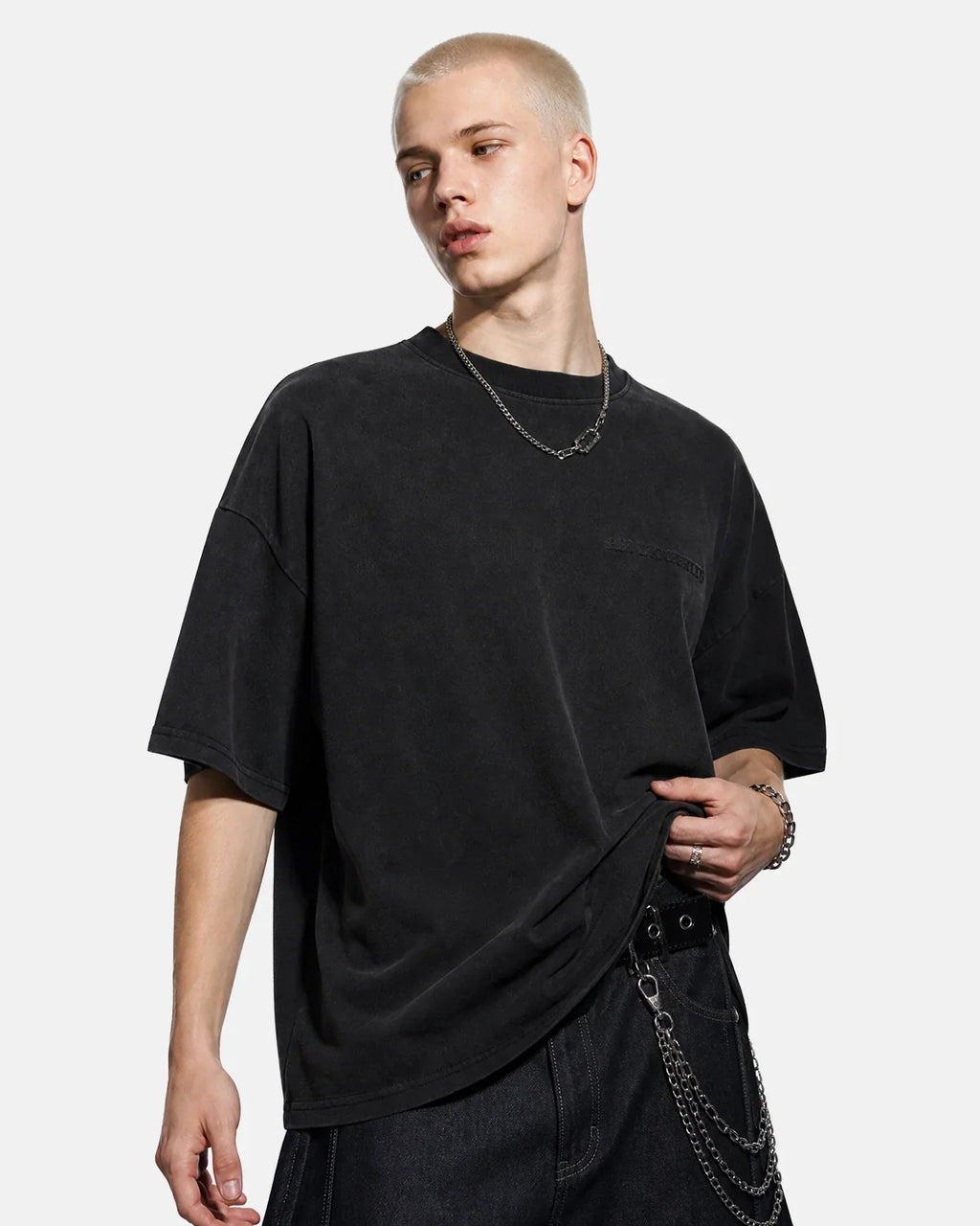 Inflation Streetwear puff print washed T-shirt featuring a casual fit and graphic design on soft fabric.