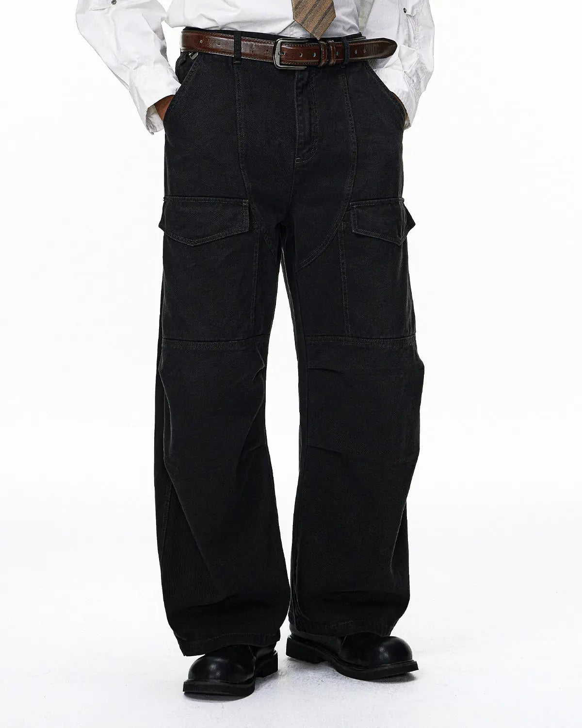 Flation streetwear cargo pants with multiple pockets, garment washed for a casual, relaxed look, in a neutral color.