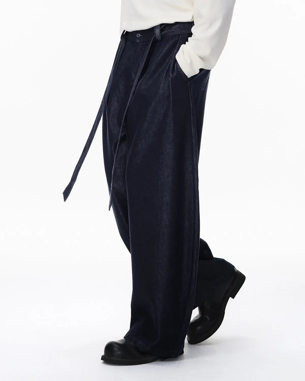 Raw silky denim jeans with belt from Flation Streetwear, featuring a slim fit design and classic blue color.