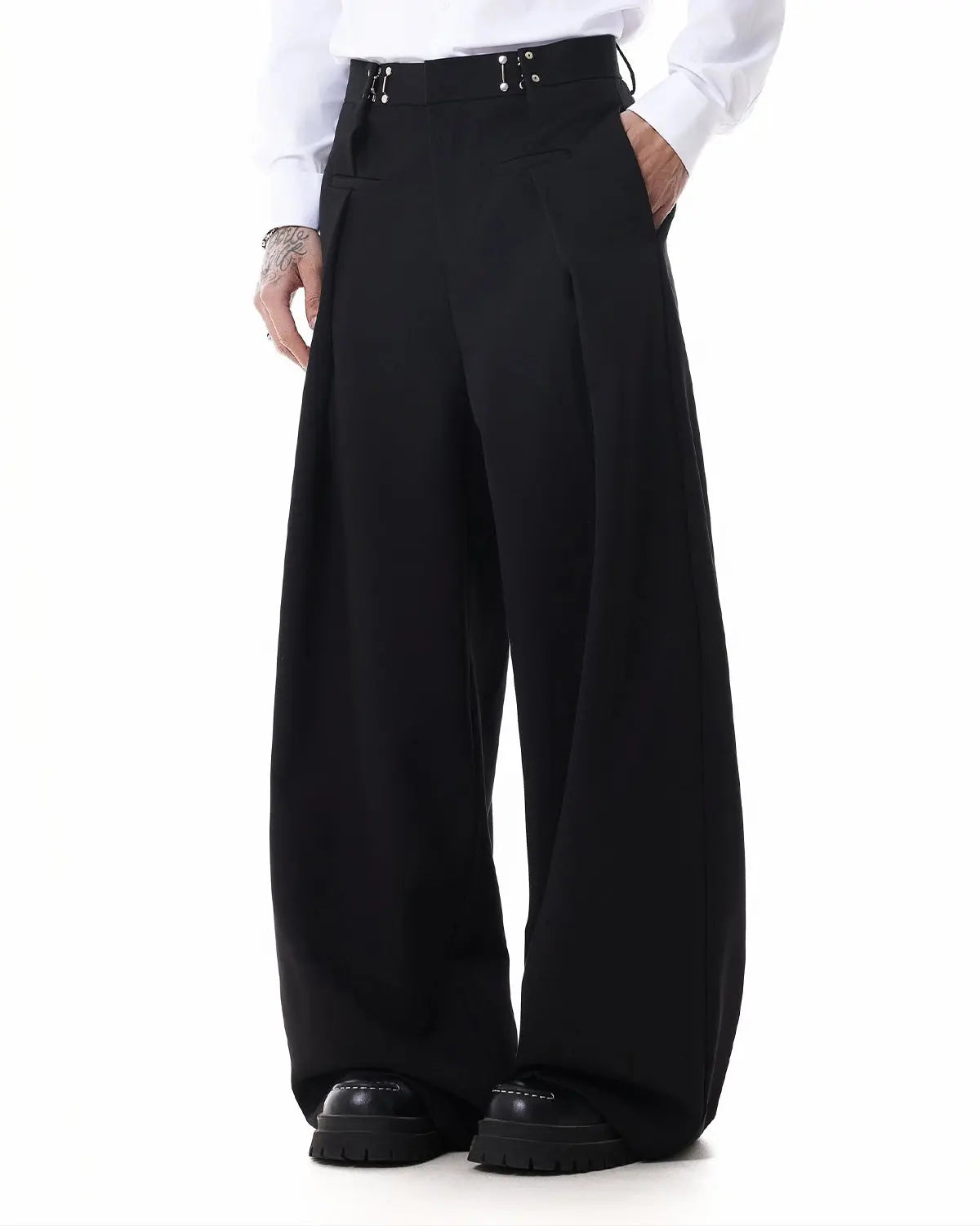 Metal hook wide-leg suit pants by INFLATION, showcasing the stylish design and wide-leg fit, with metallic hook details.