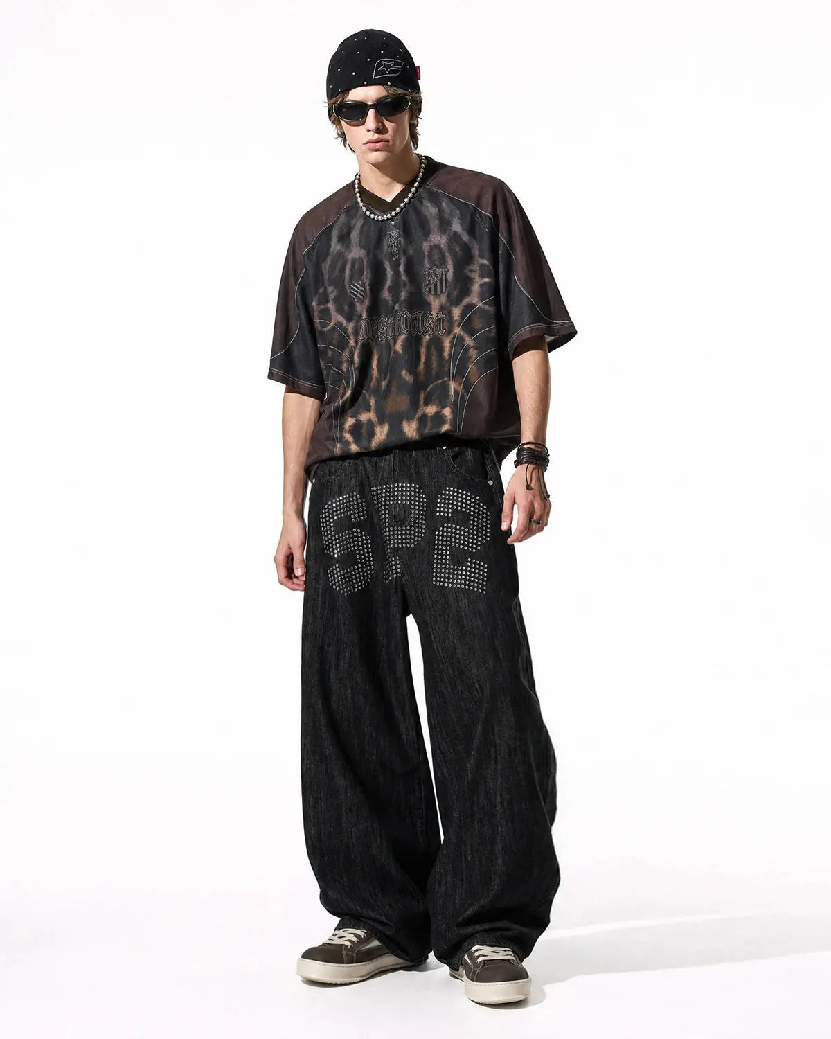 Inflation Streetwear rhinestone number wide-leg jeans, stylish pants with sparkling rhinestone details, casual streetwear fashion.