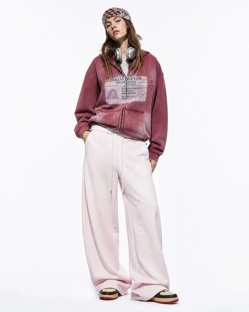 Curved wide-leg sweatpants from INFLATION Streetwear featuring relaxed fit and comfortable cotton fabric.
