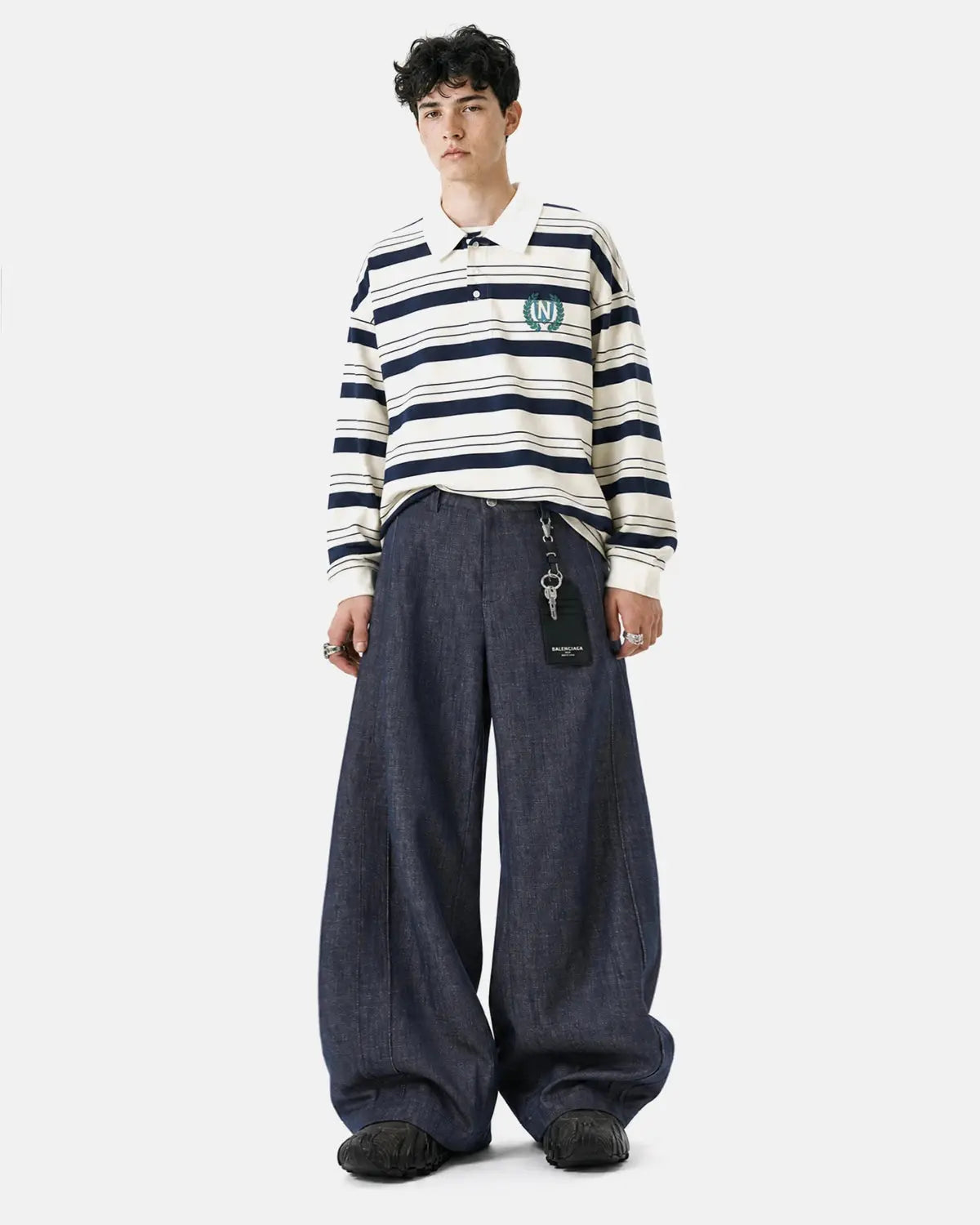 Lightweight structured barrel jeans by INFLATION featuring a modern streetwear style and relaxed fit in denim fabric.