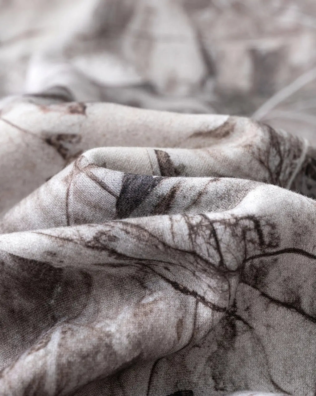 Realtree camo oversized hoodie by Flation, featuring a bold camouflage pattern with a relaxed streetwear fit and soft fabric.