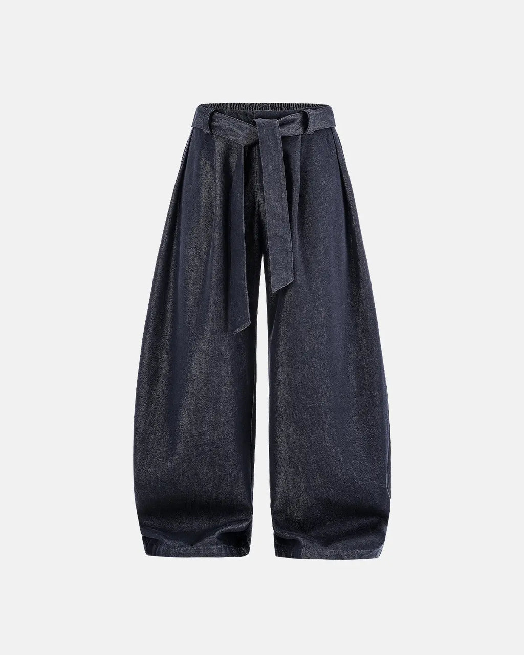 Raw silky denim jeans with belt from Flation Streetwear, featuring a modern fit and classic blue denim texture.