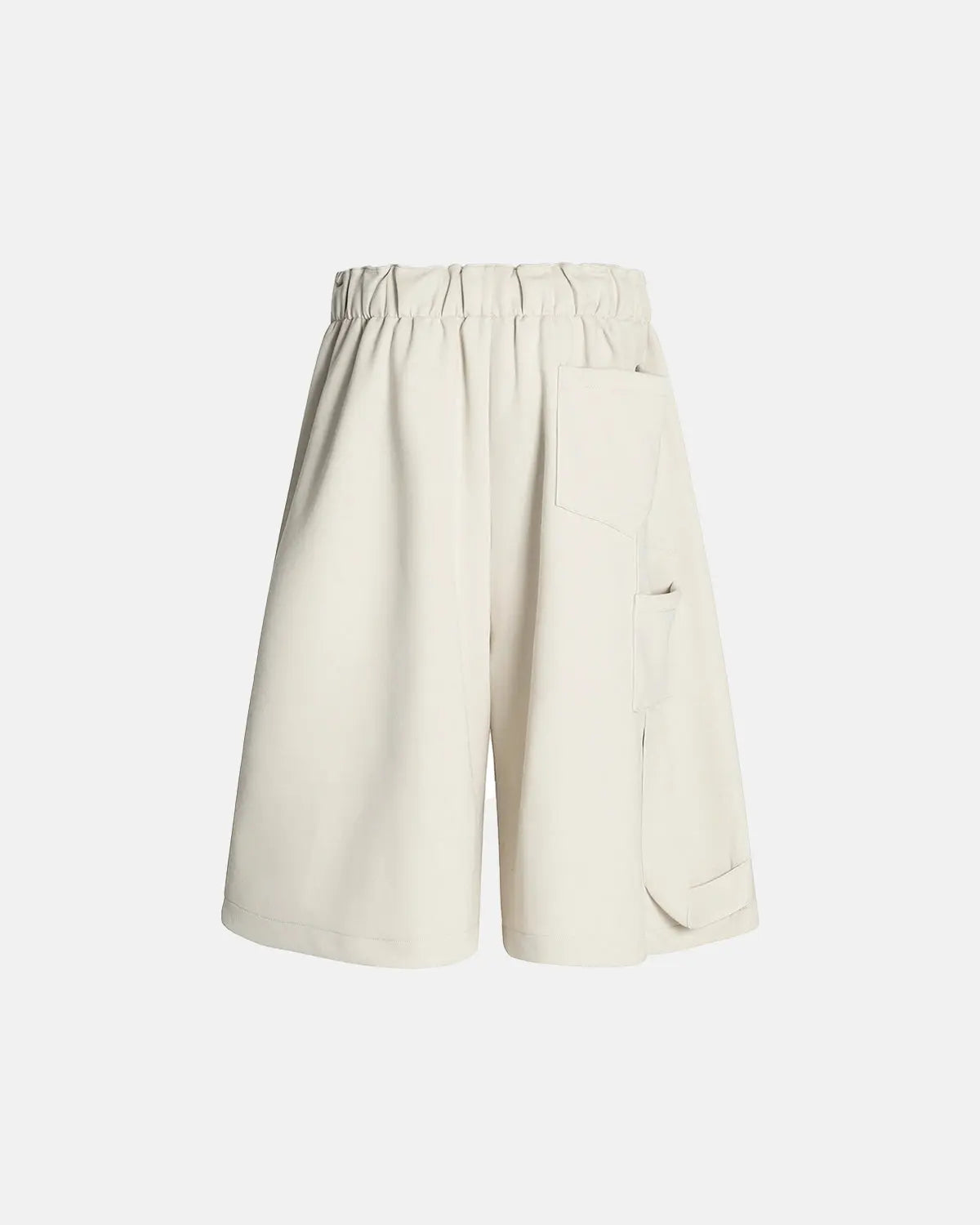 Flation Baggy Sweat Shorts, casual streetwear pants in soft fabric with an oversized fit and drawstring waist.
