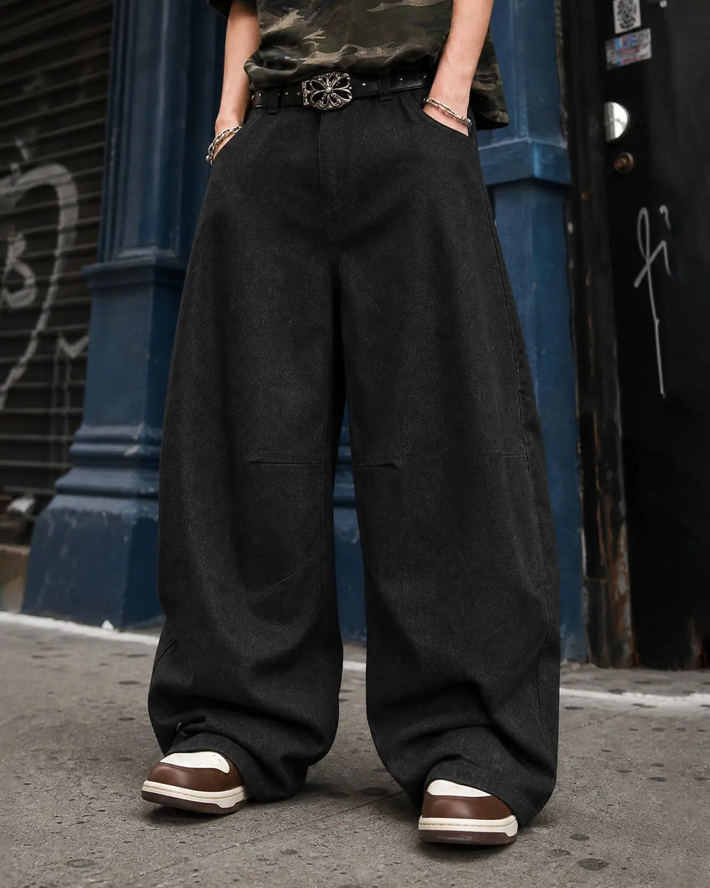 Raw Baggy Barrel Jeans by Flation Streetwear featuring a loose fit and distressed denim with a relaxed, streetwear style.