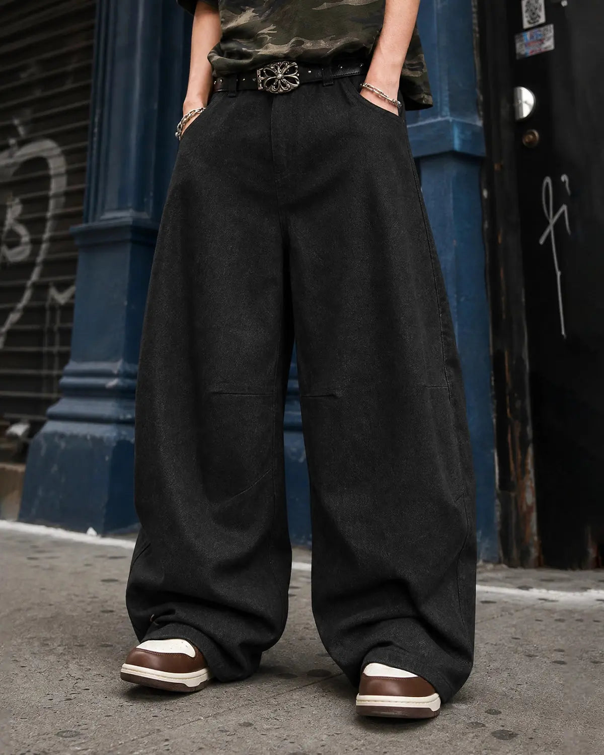 Raw Baggy Barrel Jeans by Flation Streetwear featuring a loose fit and distressed denim with a relaxed, streetwear style.