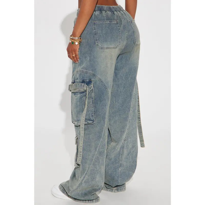 Women's Met My Match Baggy Cargo Jeans Vintage Wash