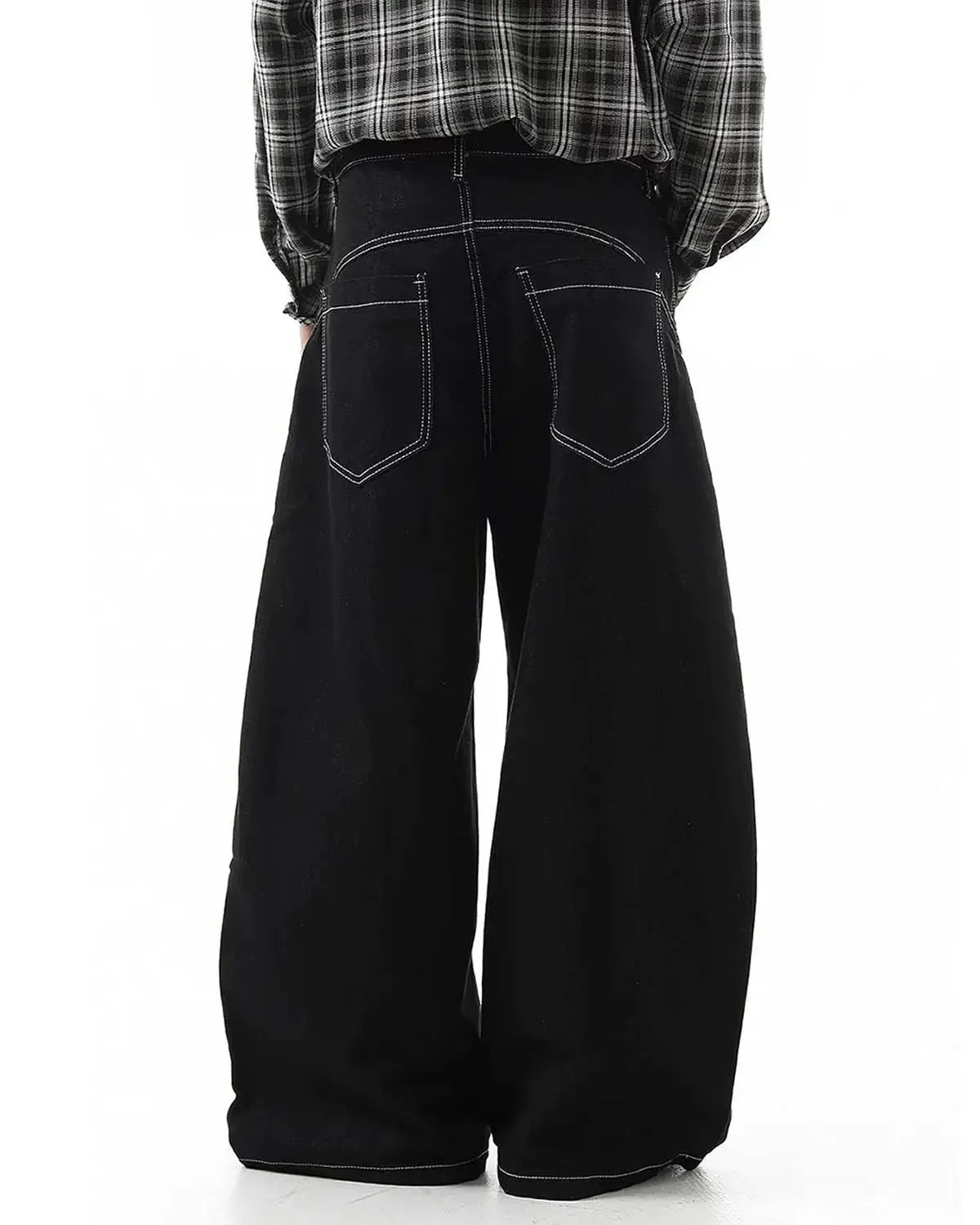 Raw metal clasp baggy jeans from Flation Streetwear featuring a relaxed fit and distinctive metal clasp detail.