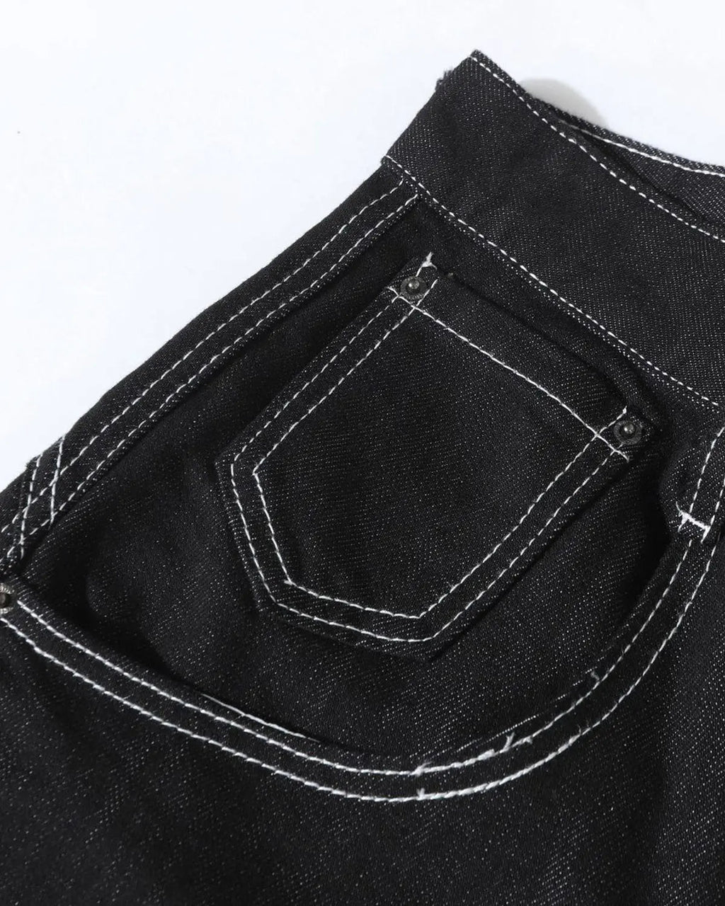 Raw metal clasp baggy jeans by Flation Streetwear featuring a relaxed fit, distressed denim, and a high waist.