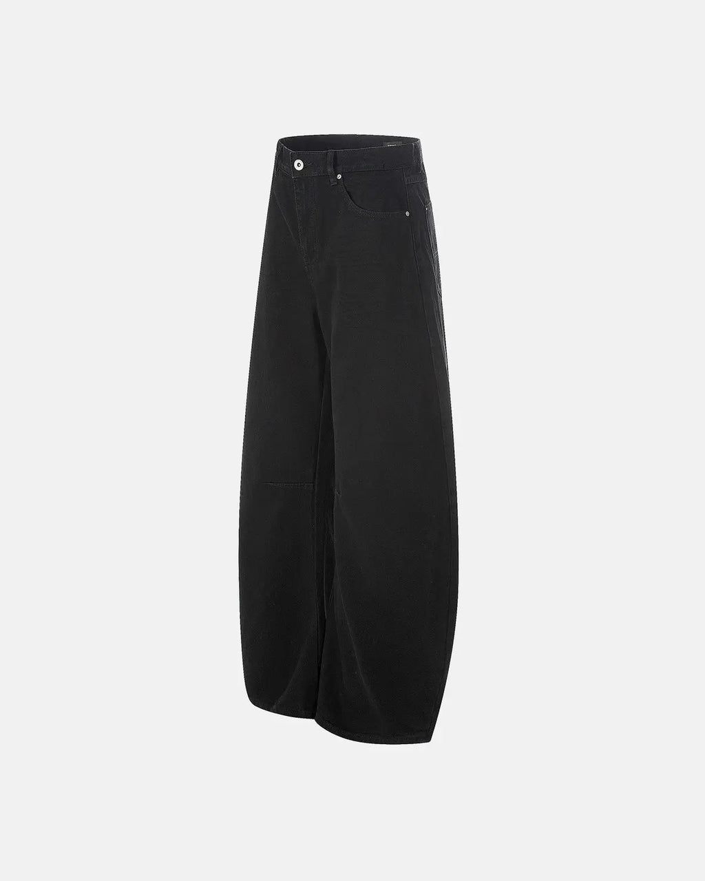Black baggy jeans from Flation Streetwear with relaxed fit and casual style, shown on a person standing outdoors.