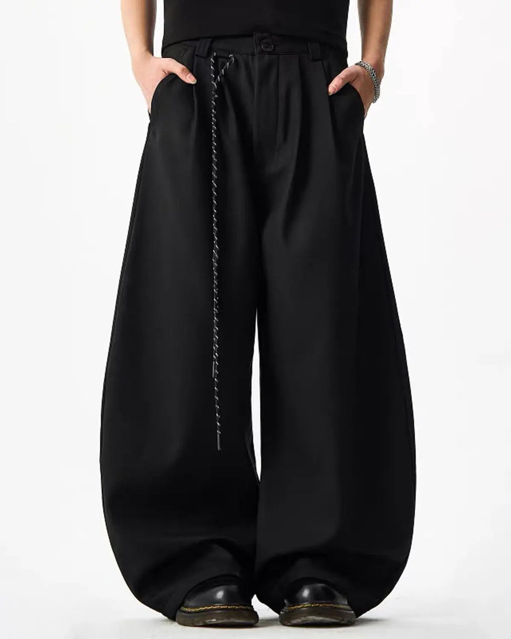 Wide leg tailored pants with a rope belt from Flation Streetwear, featuring a relaxed fit and stylish design.