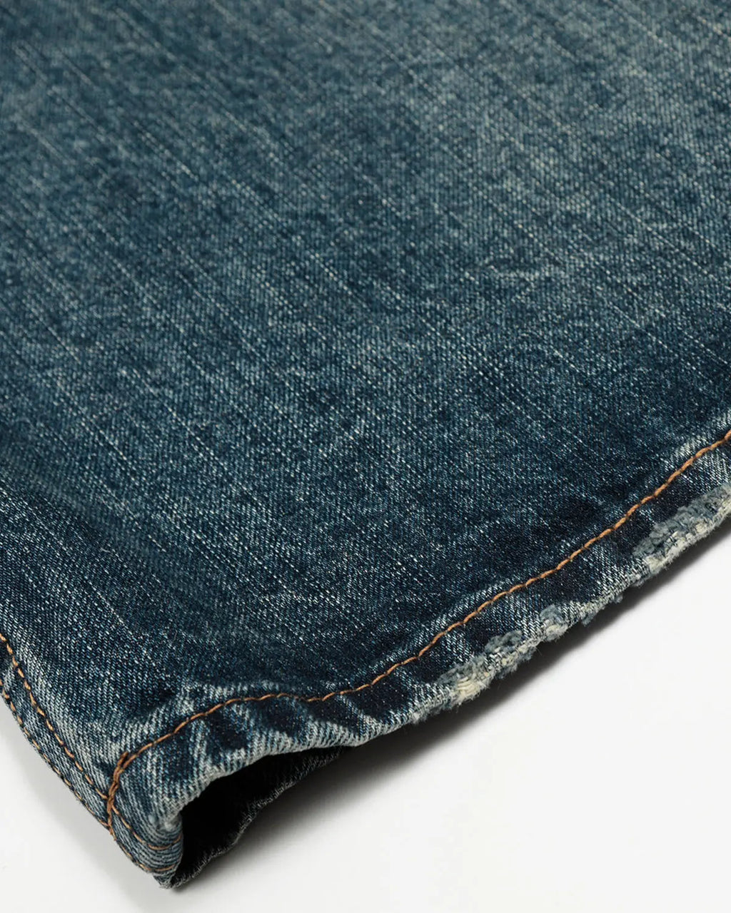 Blue vintage distressed baggy jeans from Flation Streetwear, featuring a relaxed fit and faded, worn-in denim style.