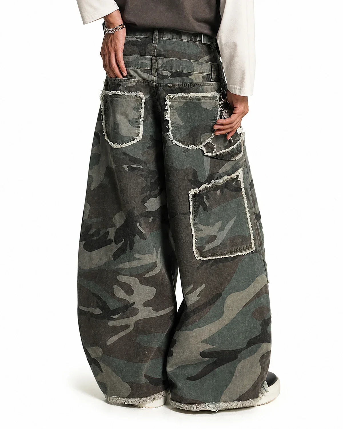 Double waist camo cargo pants by Flation, featuring a streetwear style with multiple pockets and a camo pattern.