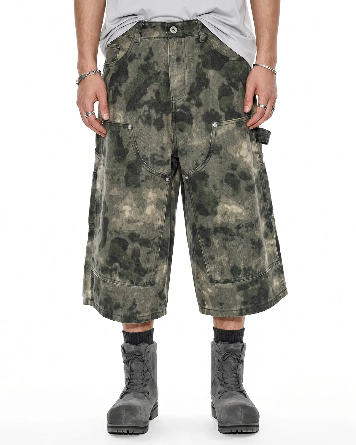 Washed camo cargo longline shorts by Flation, casual streetwear shorts with a relaxed fit and camo pattern.