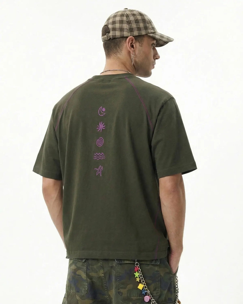 Dark coffee Flation breathable graphic activewear T-shirt featuring stylish streetwear design and comfortable athletic fabric.