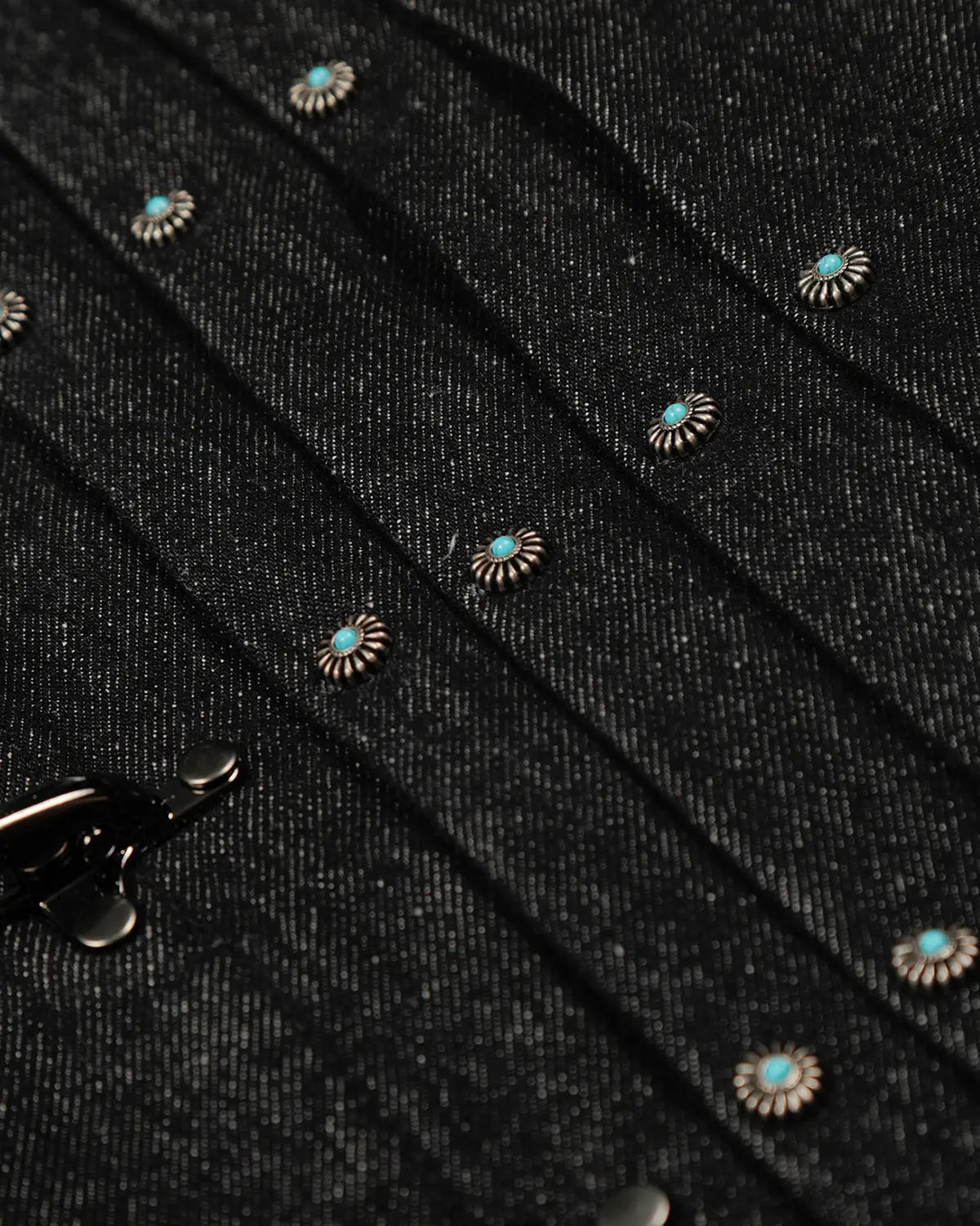 Raw clasp denim jacket by Flation featuring classic blue denim, front clasp closure, and a casual streetwear style.