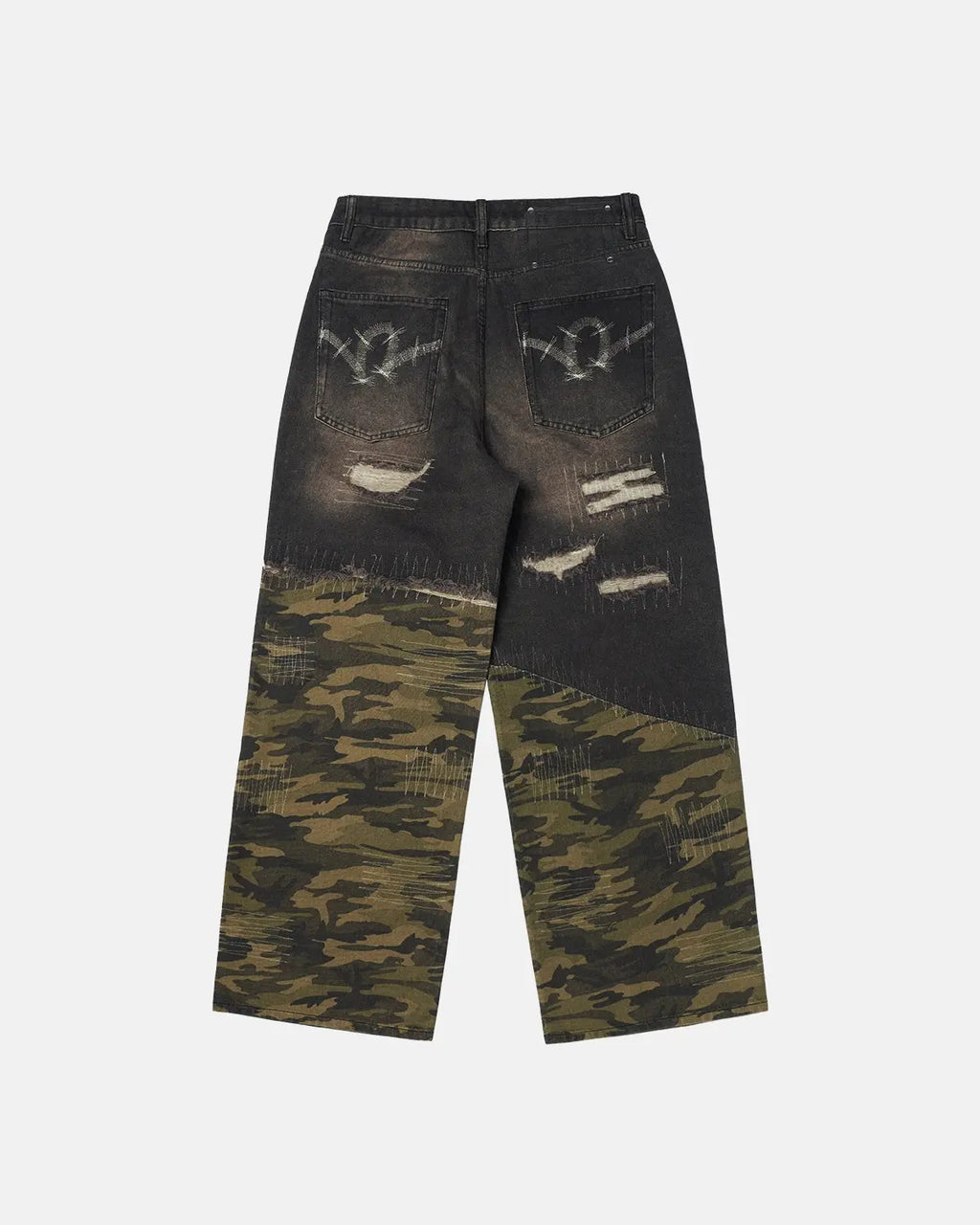 Baggy camouflage digital printing jeans by Flation Streetwear, featuring a relaxed fit and streetwear style.