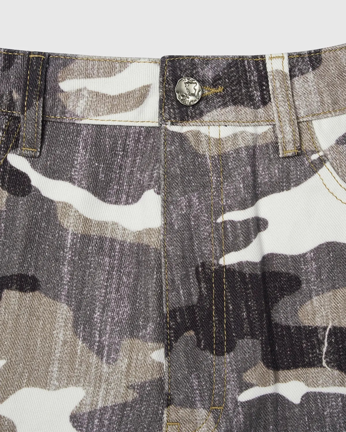 Flation patchwork effect print baggy jeans with colorful denim patches and relaxed fit, showcasing streetwear style.