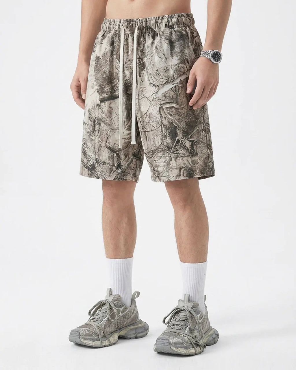 Realtree camo shorts by Flation, stylish streetwear pants featuring a green and brown camouflage pattern and casual fit.