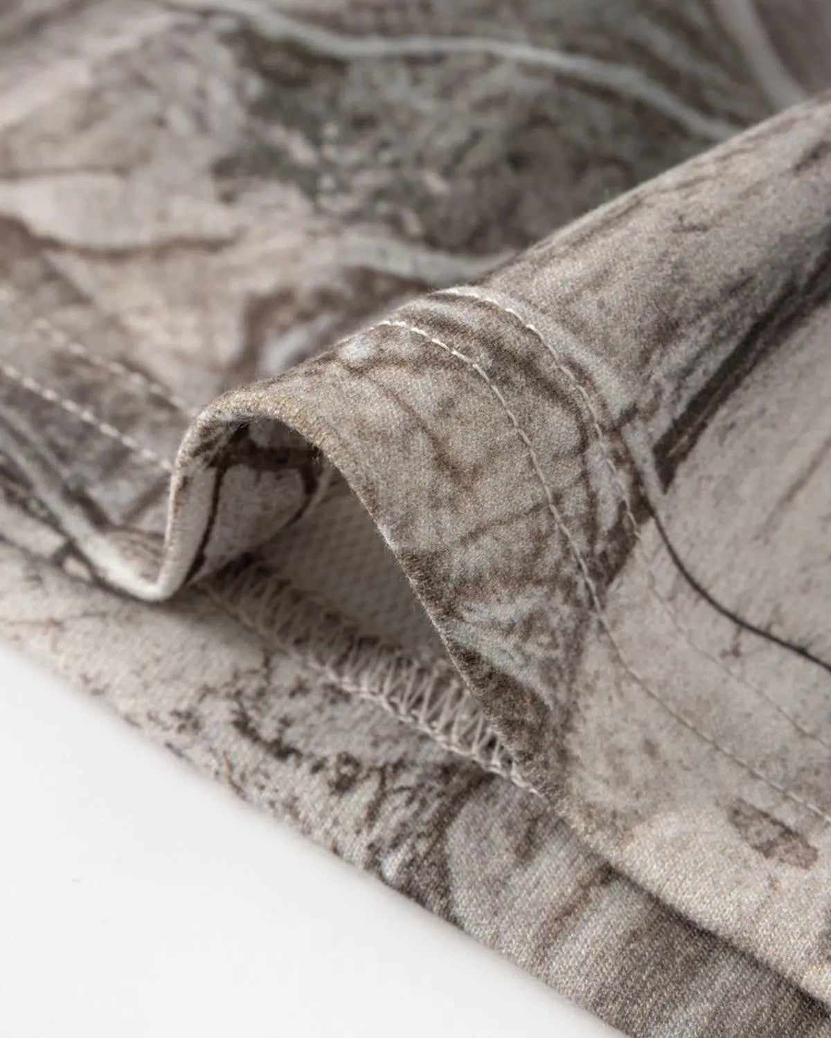 Realtree camo shorts by Flation Streetwear, casual pants with a woodland camouflage pattern, shown on a model.
