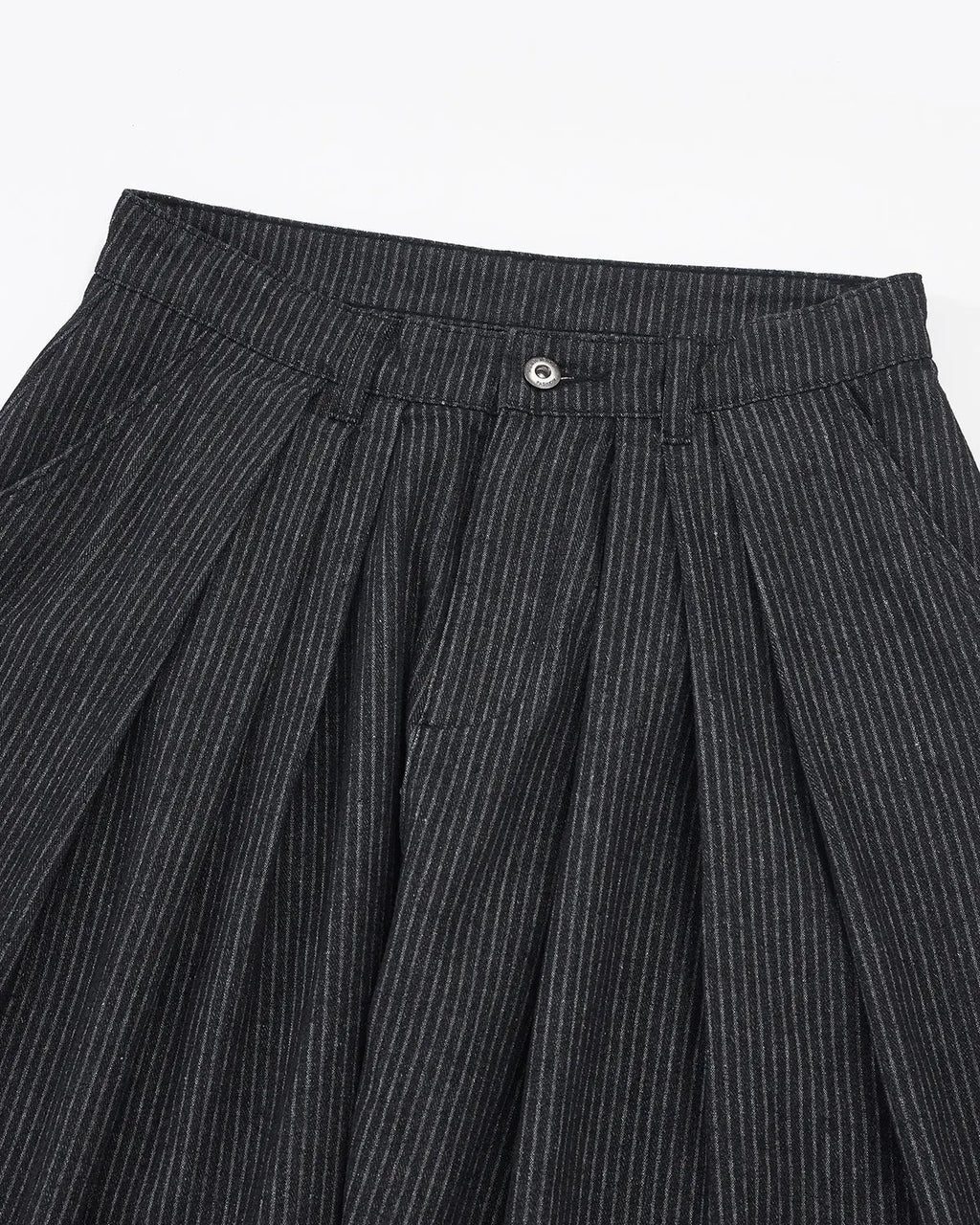 Vintage pinstripe pleated barrel jeans by Flation Streetwear, showing the relaxed fit and classic design of the pants.