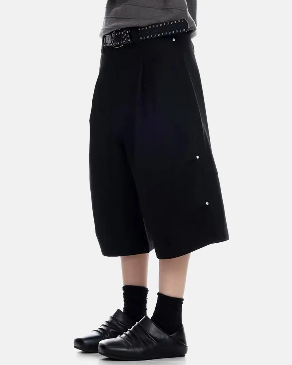 Flation Pleated Cinch Back Tailored Shorts, stylish streetwear pants with pleats and adjustable cinch waist detail.