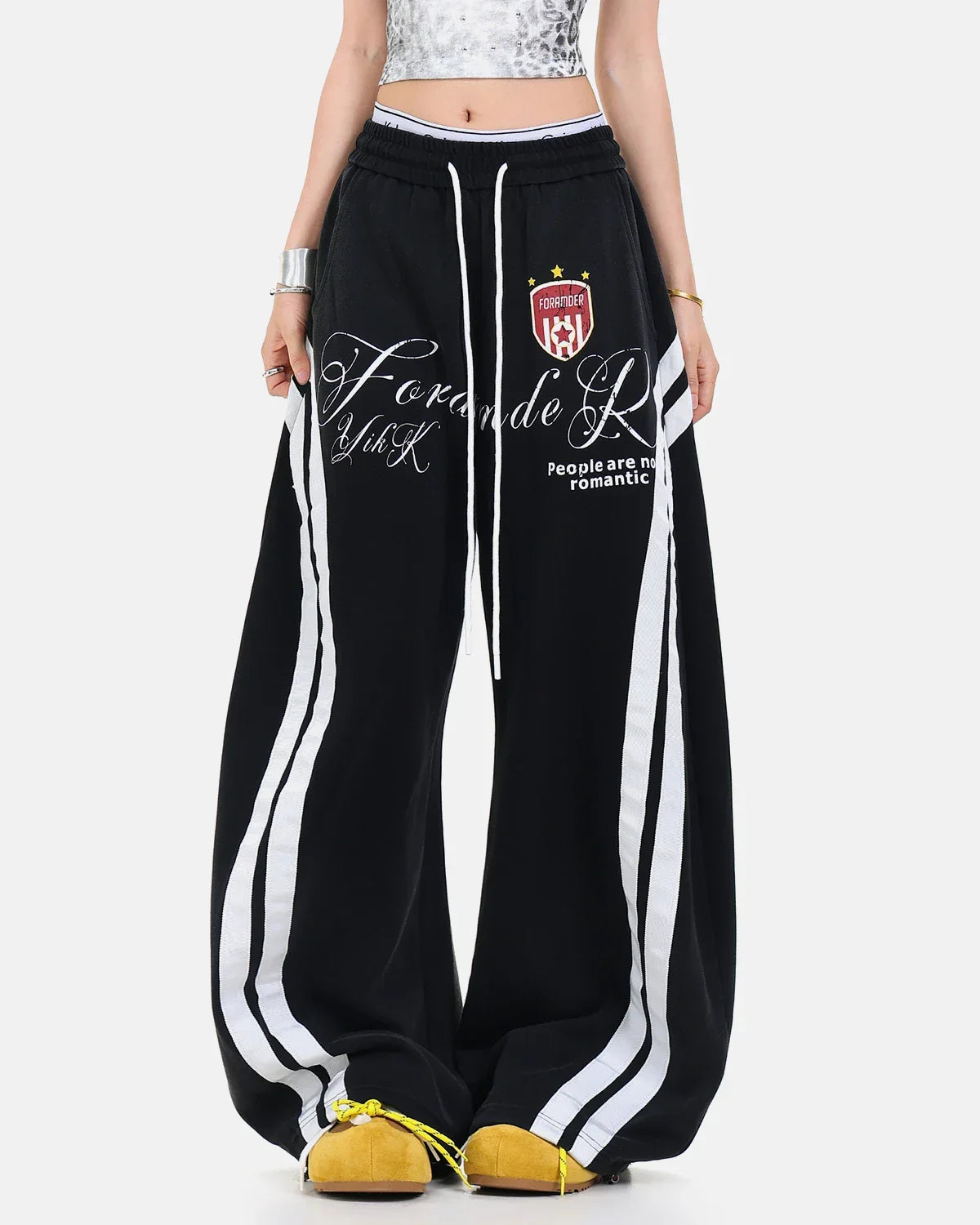 Blue washed stripe barrel sweatpants by Flation Streetwear, featuring relaxed fit and casual style, made for comfortable everyday wear.