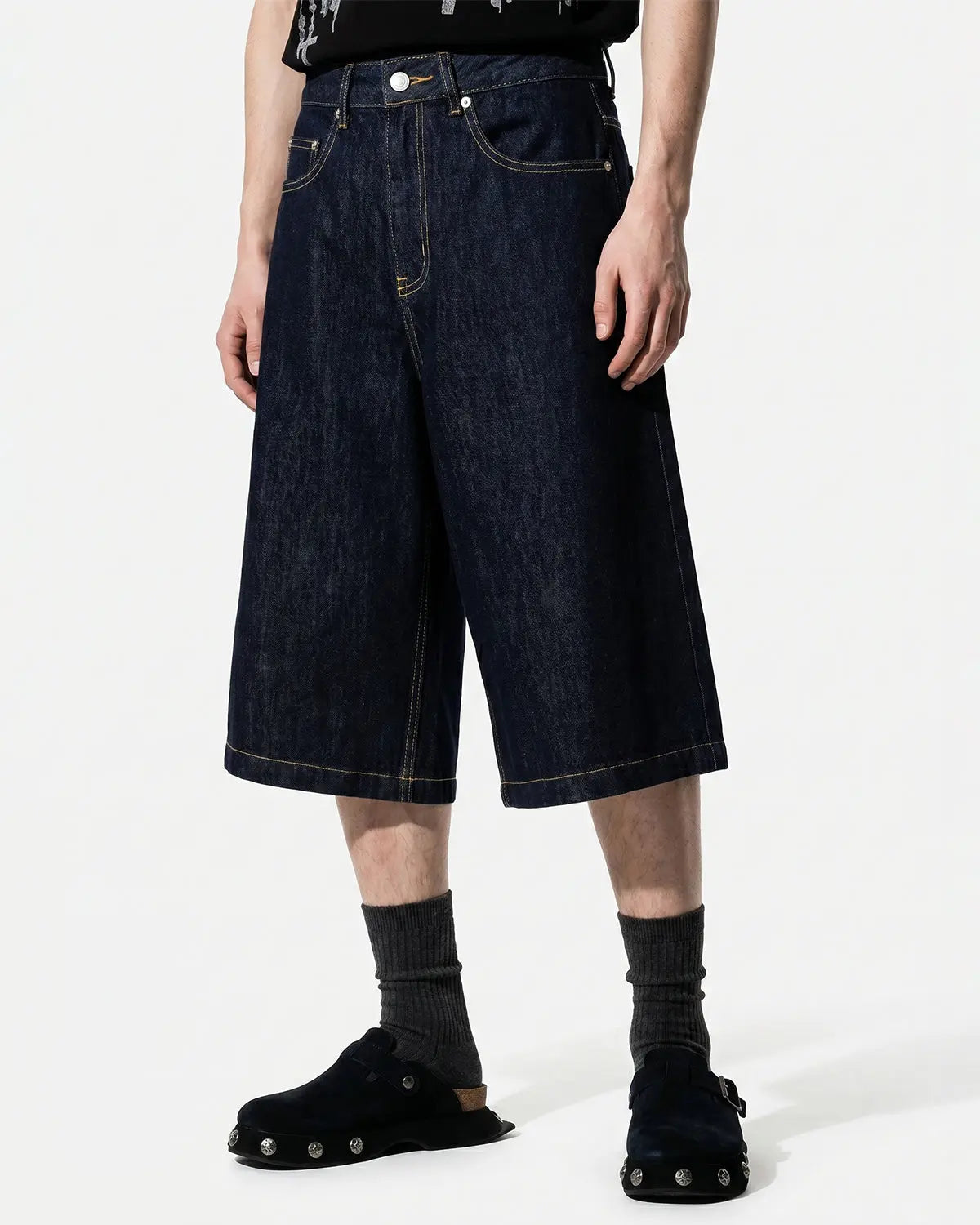 Blue Carpenter Raw Baggy Jorts by Flation Streetwear, casual denim pants with a relaxed fit and rugged style.