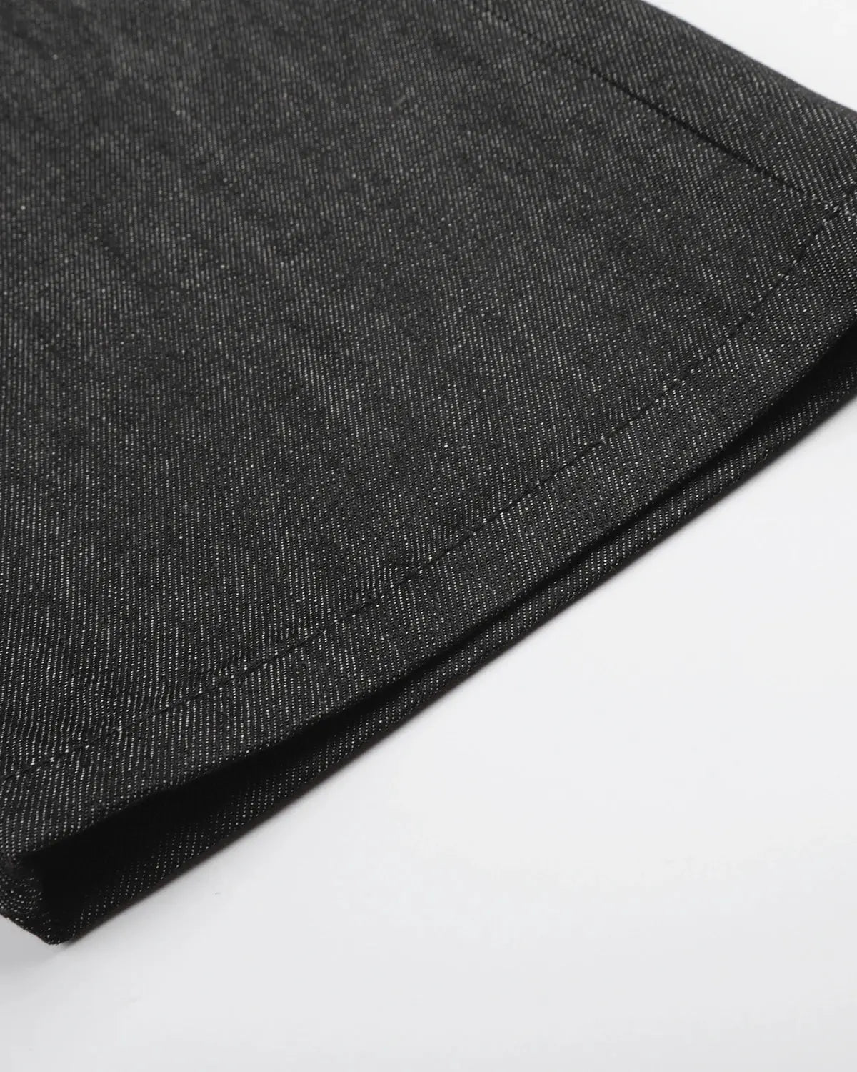 Raw baggy jeans with button detail from Flation Streetwear, featuring a relaxed fit and casual streetwear style.