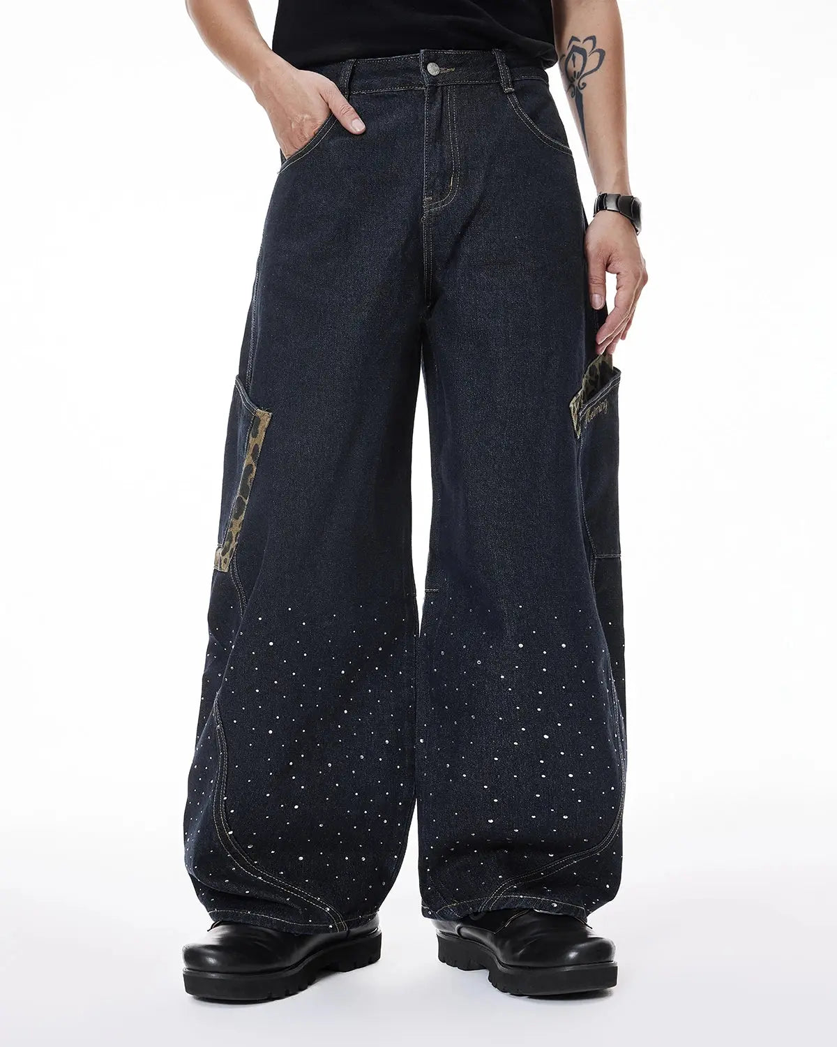 Flation Leopard Patch Rhinestone Barrel Jeans featuring leopard patches and rhinestones on stylish streetwear denim.