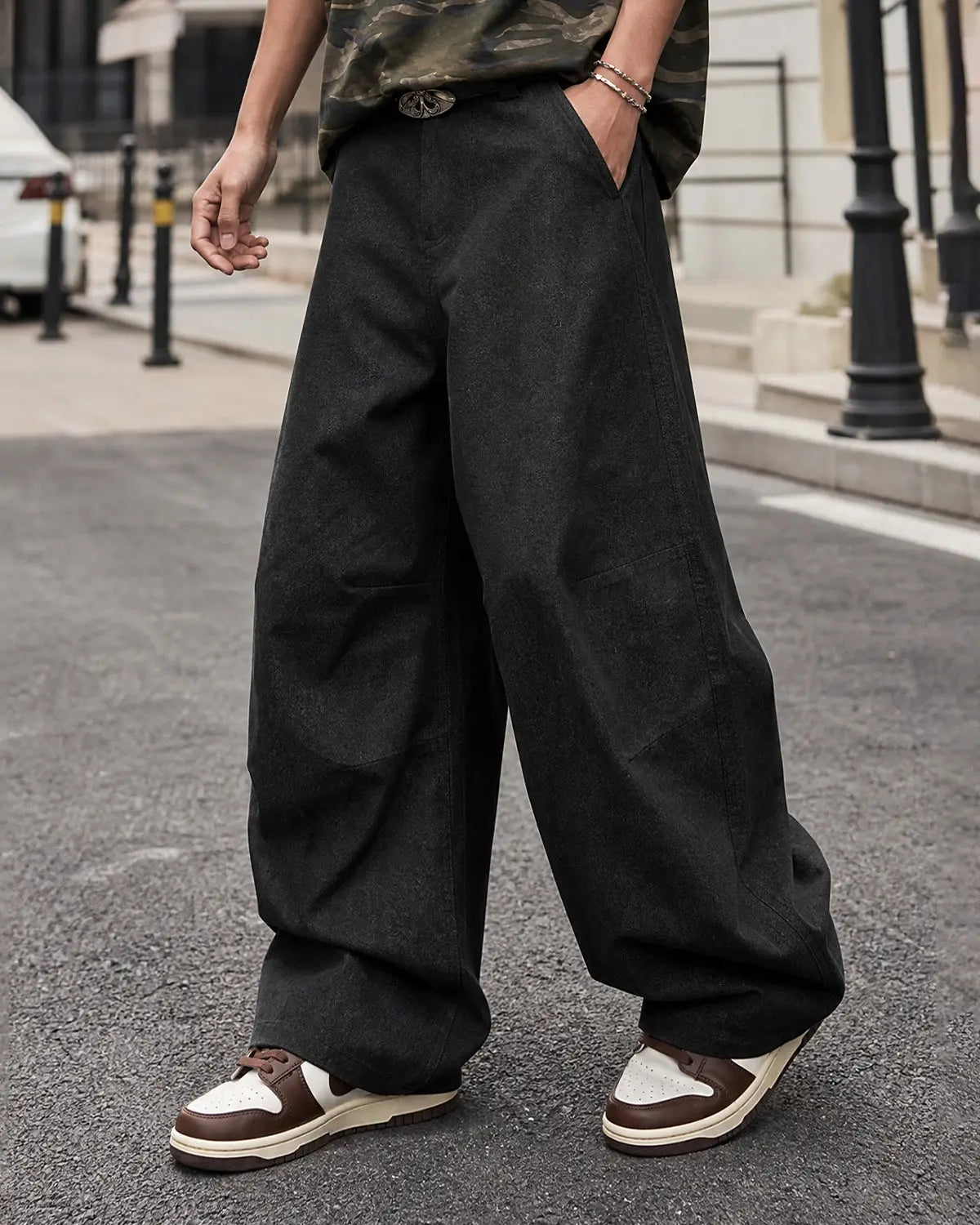 Raw Baggy Barrel Jeans by Flation Streetwear featuring loose fit, distressed denim and classic five-pocket design.