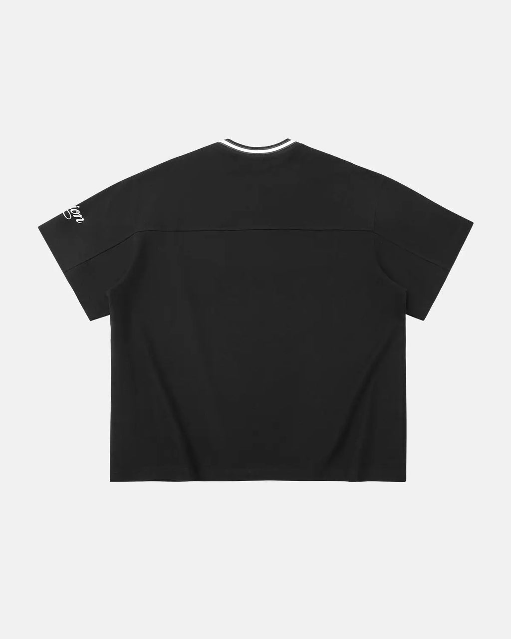 Retro V-neck jersey by Flation Streetwear featuring classic design and comfortable fit, shown in a stylish front view image.