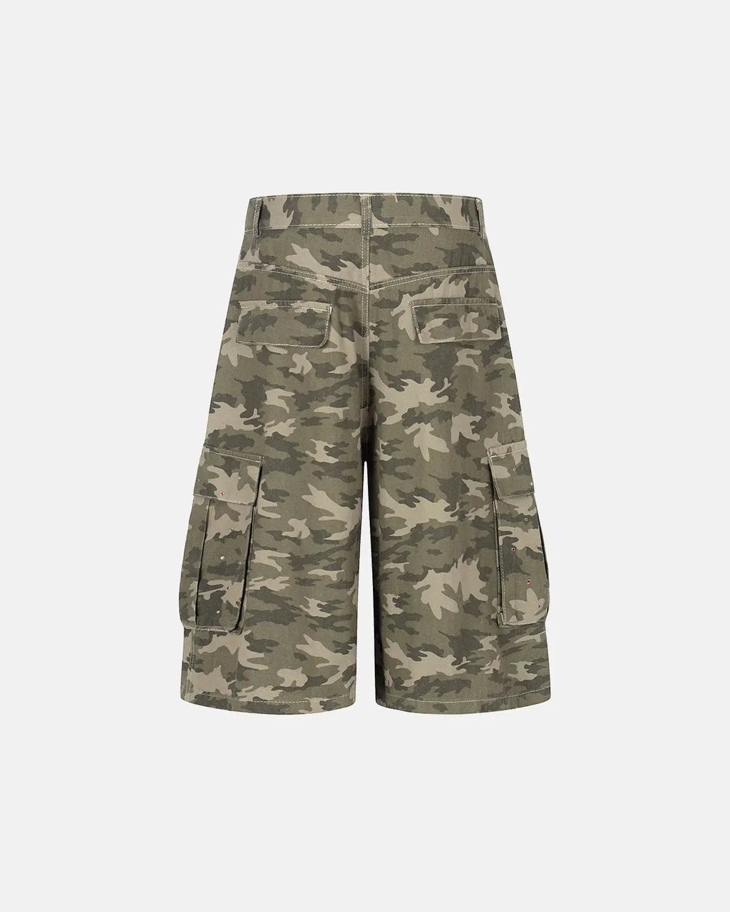 Embroidered camouflage cargo longline shorts by Flation Streetwear, featuring multiple pockets and a relaxed fit.